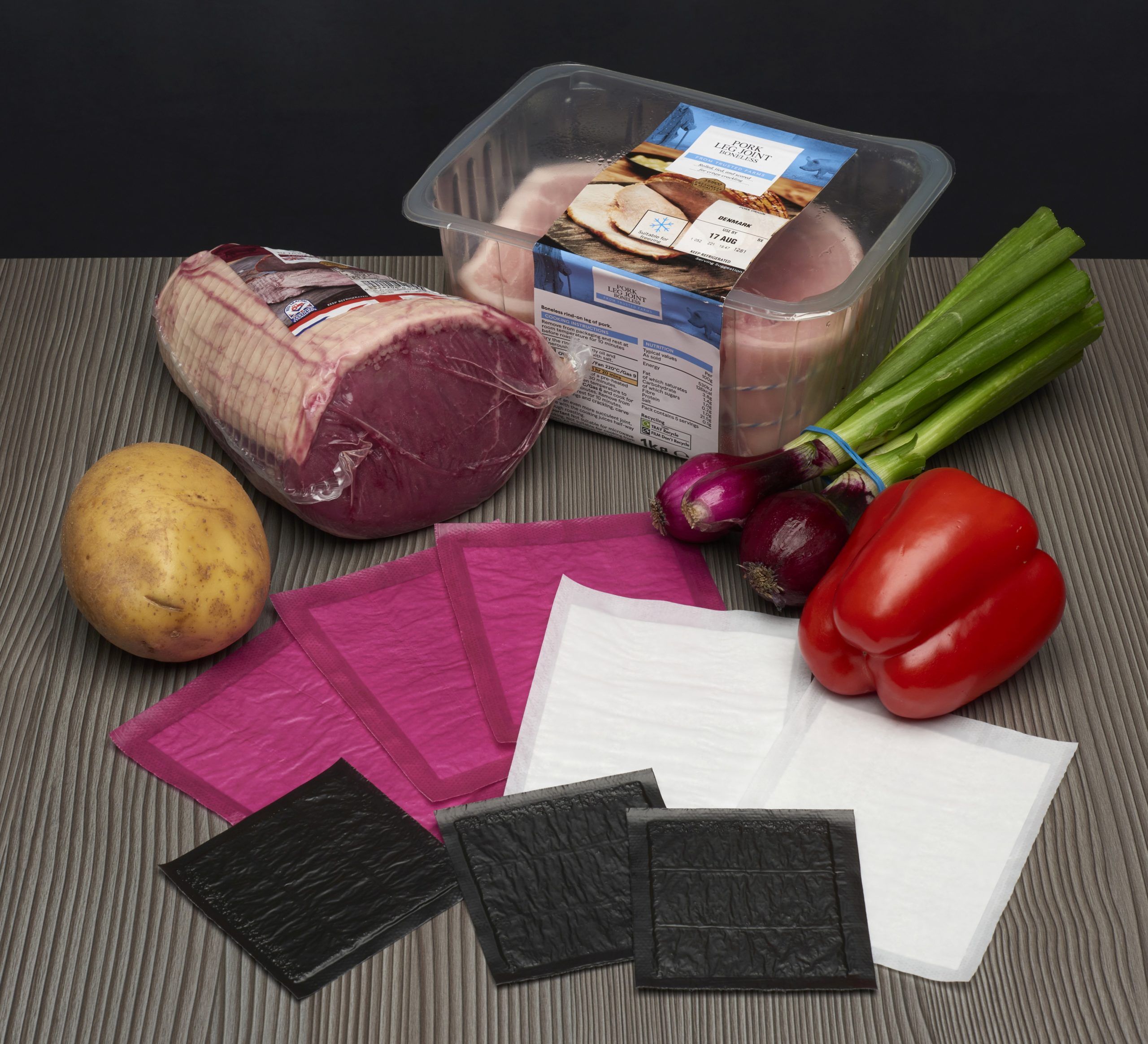 Absorbent pad from Elliott Absorbents in meat and fish packaging